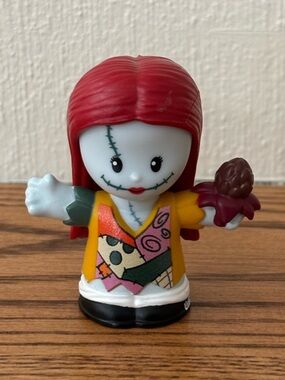 FISHER PRICE Little People Sally Nightmare Before Christmas Collector Set Burton